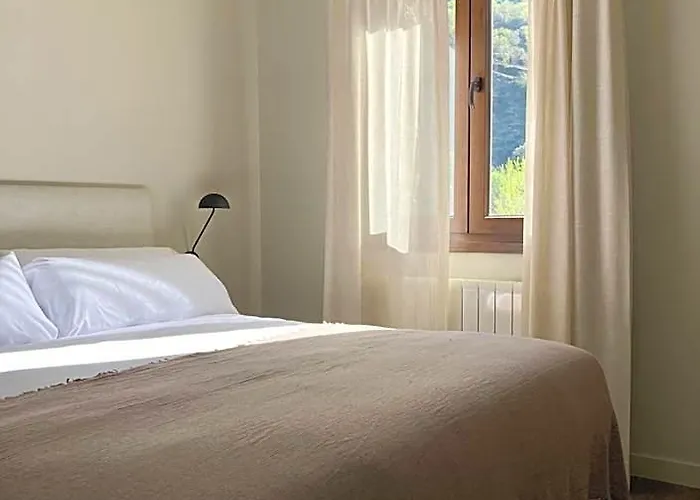 Les Nous Hotel